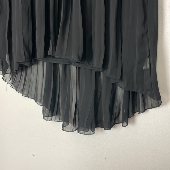 🖤 BCBGENERATION chiffon pleated high low hem mini skirt goth emo core medium 🖤 - Picture 3 of 5